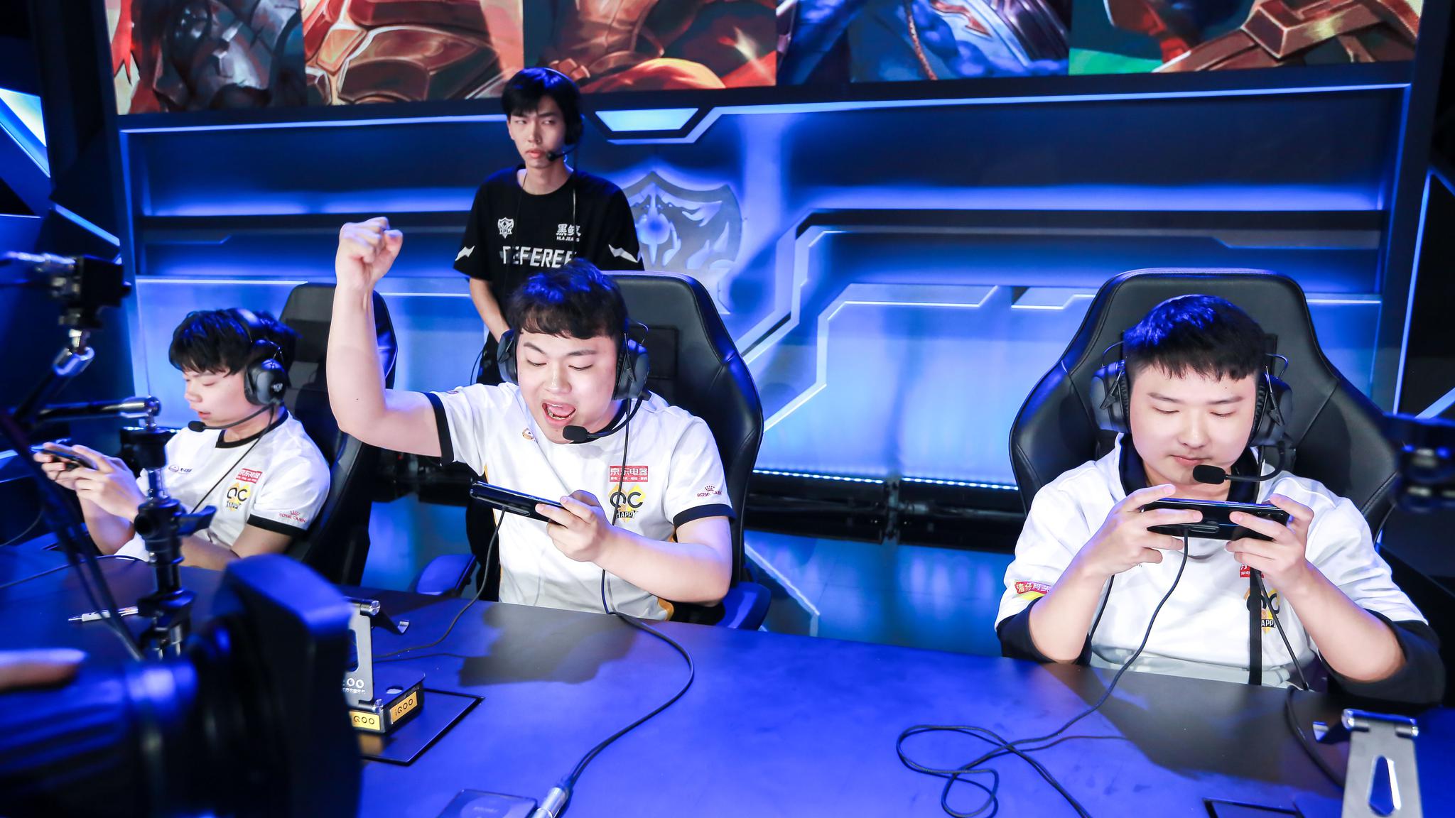 Doublelift爆出TSM内幕：老板经常言语霸凌选手