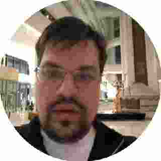 RA群访 Assum：这个版本那种奇怪的英雄太多了，所以有很多变数