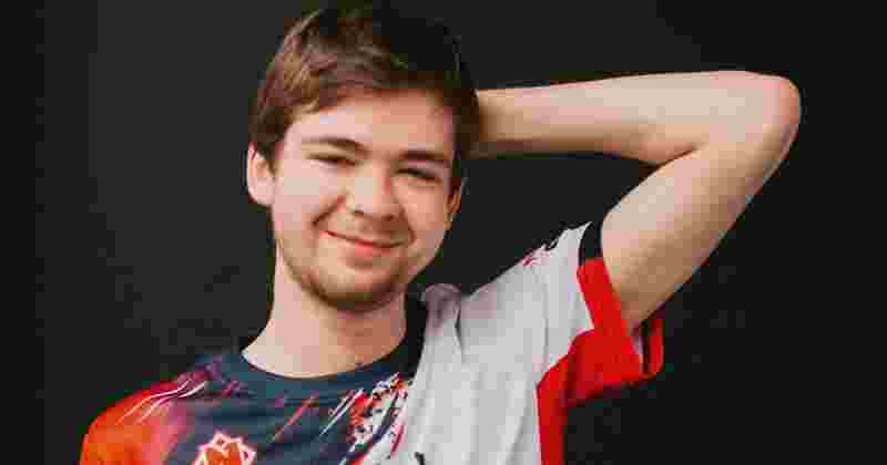 青年风暴！Hanyi 揭晓了 Team WE 阵容：试用韩国双核，上单 YSKM ／ Cube